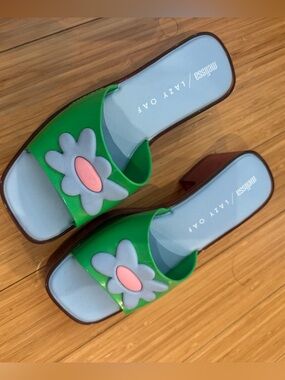 Melissa x Lazy Oaf sandal